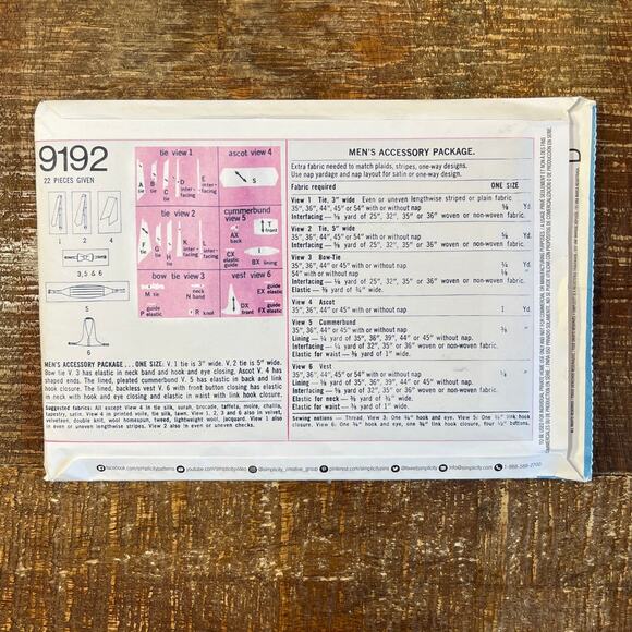 Simplicity Sewing Pattern 9192 Retro 1970s Mens Bow Tie Cummerbund Vest UNCUT - Picture 2 of 2